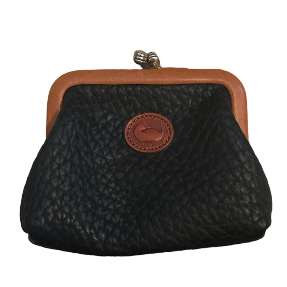 🦆Dooney & Bourke Vintage Black Tan Pebbled Leather Kisslock Coin Purse